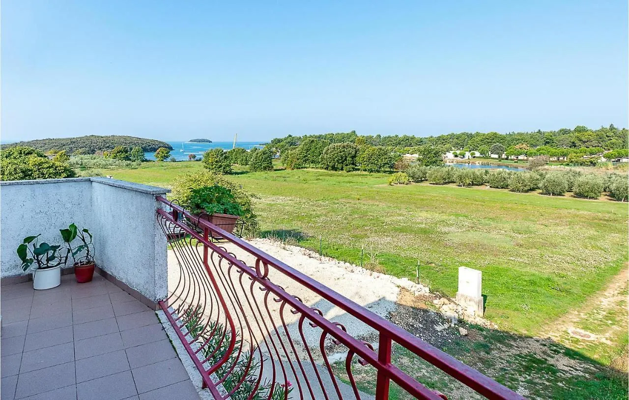 Awesome Apartment In Vrsar With Wifi