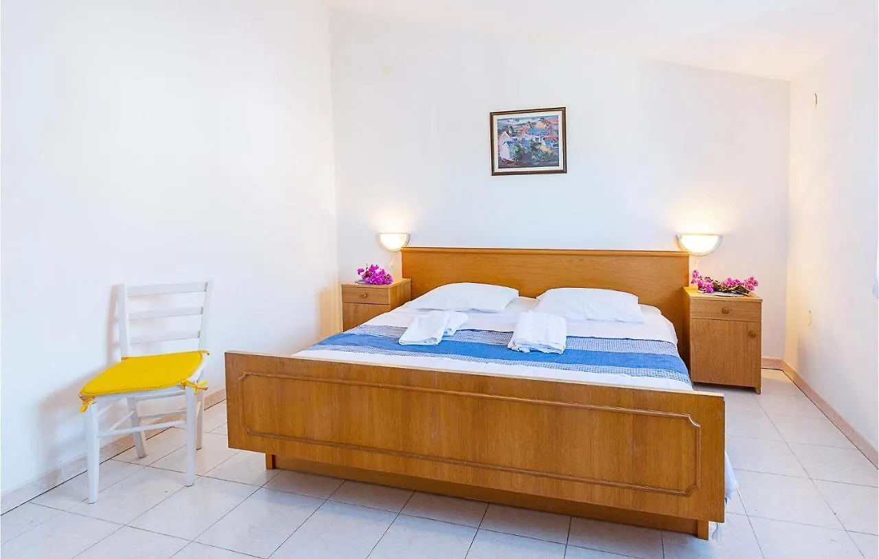 Awesome Apartment In Vrsar With Wifi 克罗地亚